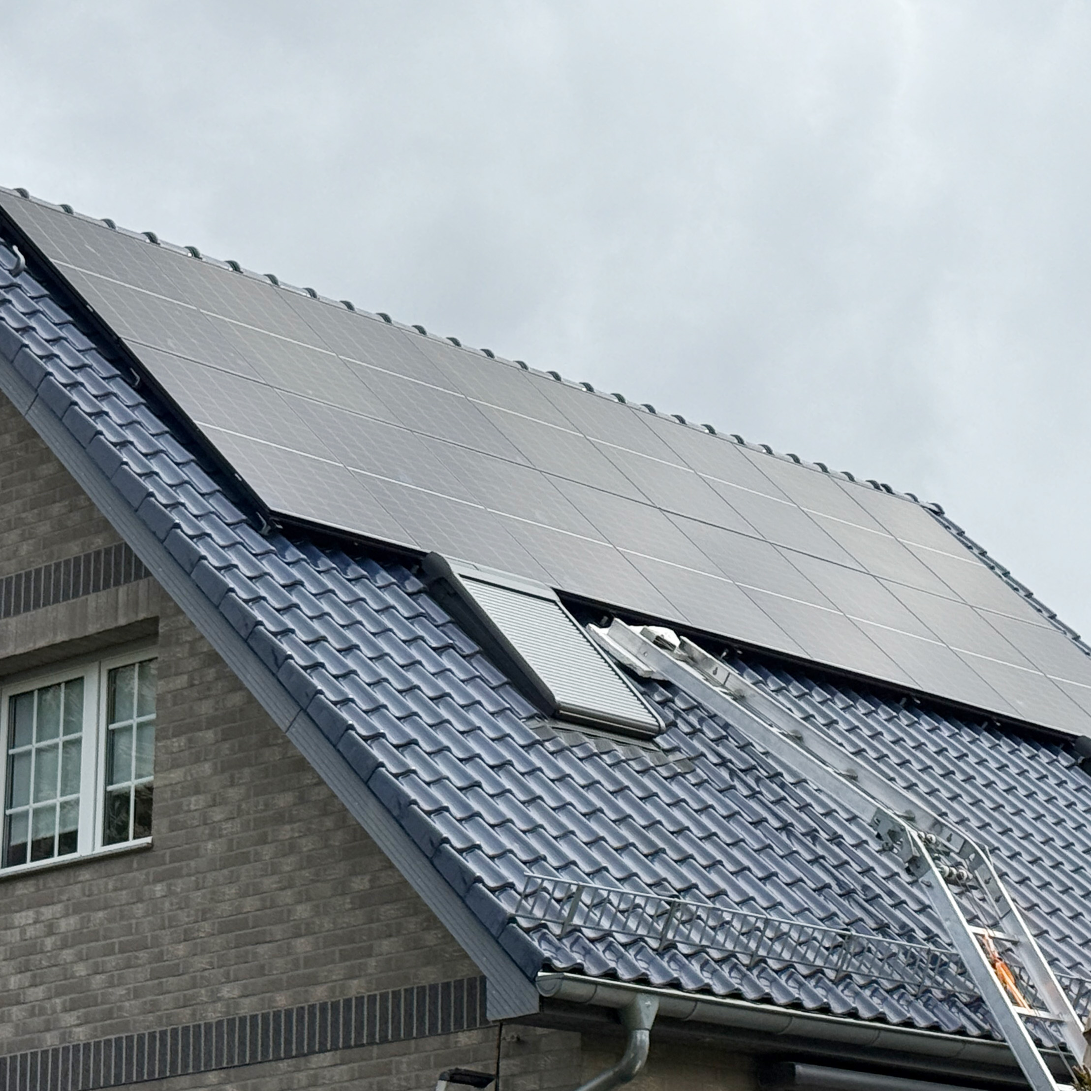 VoltVision Foto Dach Solaranlage